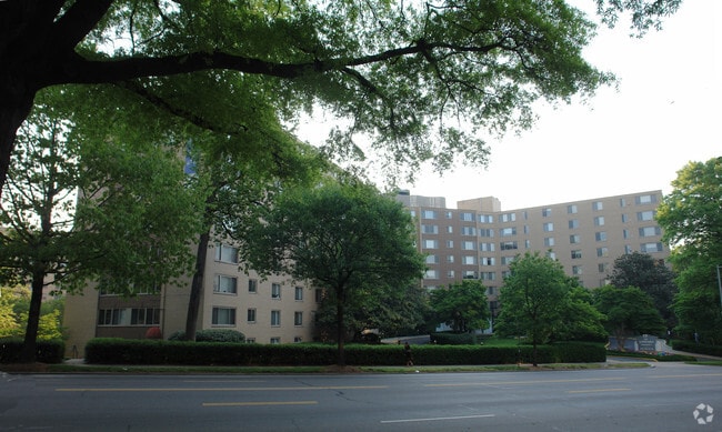 Building Photo - The Albemarle