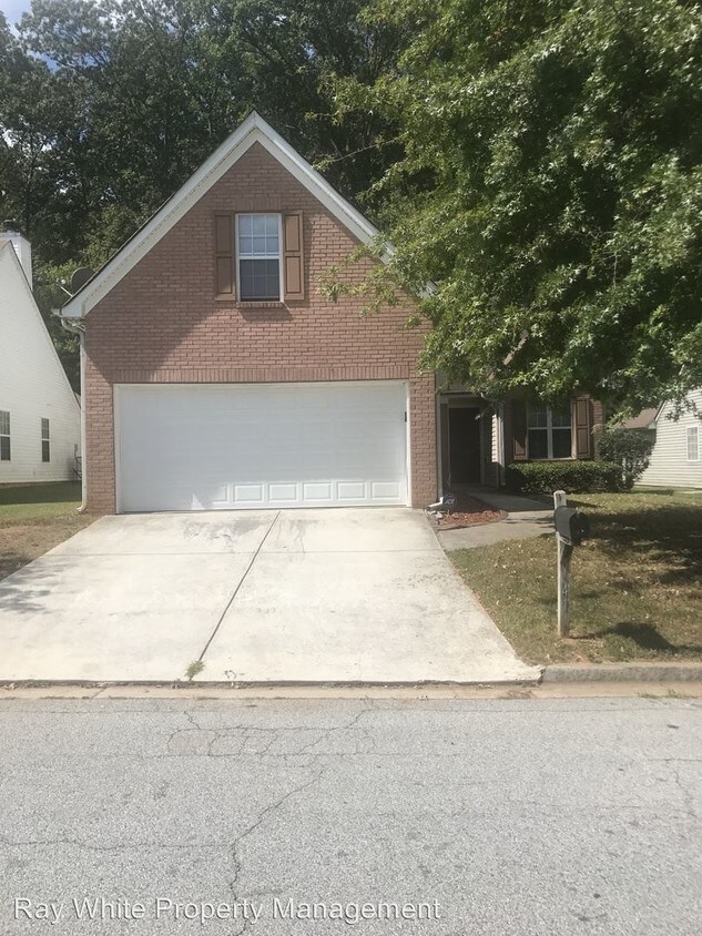 4413 Chestnut Lake Ave, Lithonia, GA 30038 House Rental in Lithonia