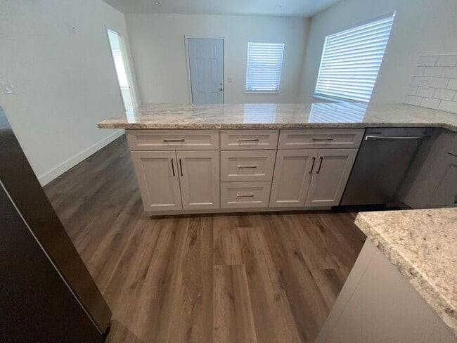 Building Photo - Northwest Reno House - Like New! 3 Bedroom...