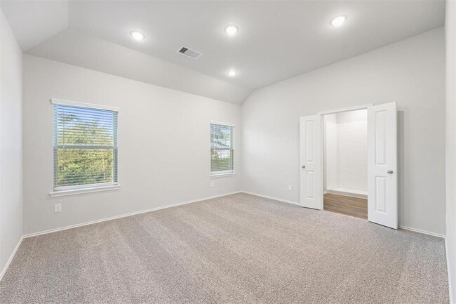 Building Photo - 275 Rd 5102F