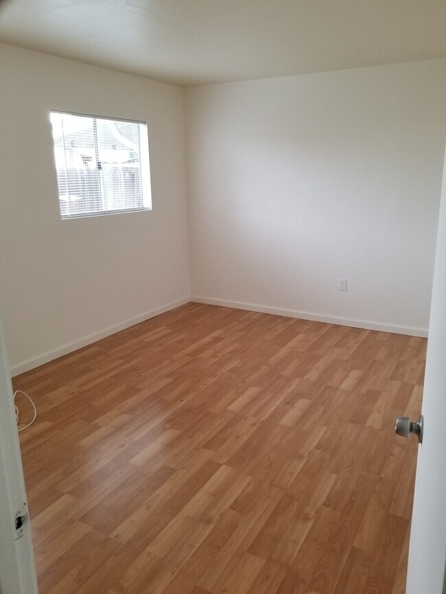 Foto del edificio - 3249 Clairemont Mesa Blvd