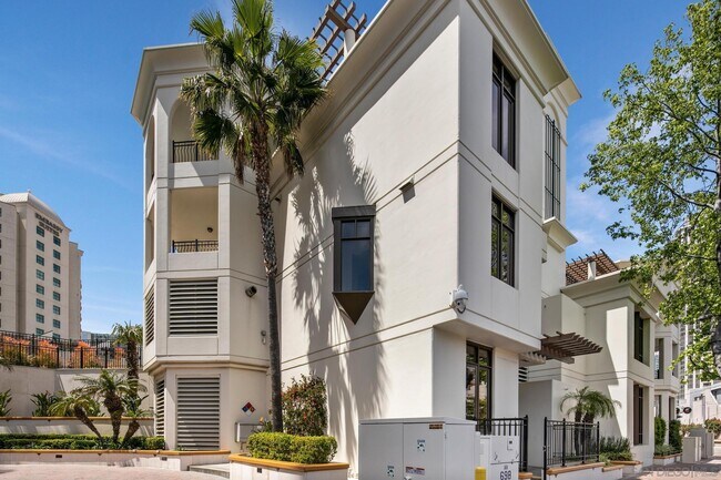 Foto del edificio - 680 Kettner Blvd