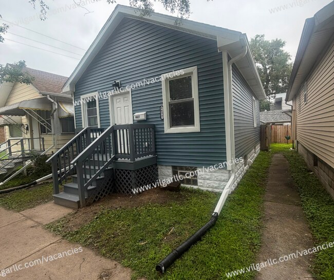 Foto del edificio - 4627 Hickory Ave