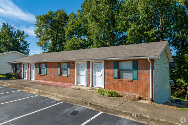 Foto del edificio - Cedar Springs Apartments