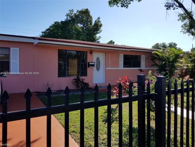 Building Photo - 3 br, 2 bath House - 17131 NW 10th Ct # A