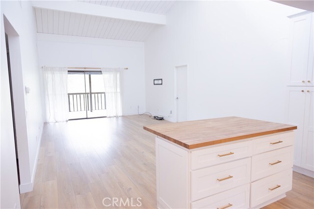 Building Photo - 31267 E Nine Dr