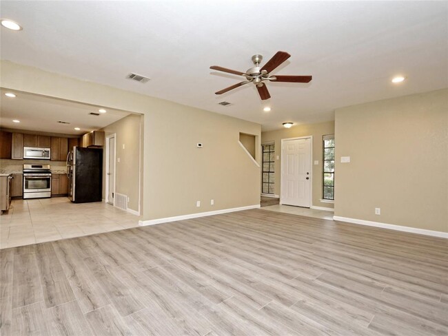 Foto del edificio - 610 Bristlewood Cove