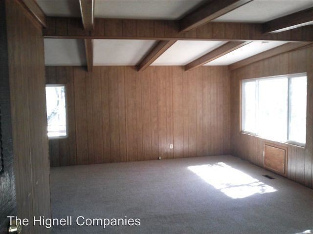 Building Photo - 18258 Majestic View Dr