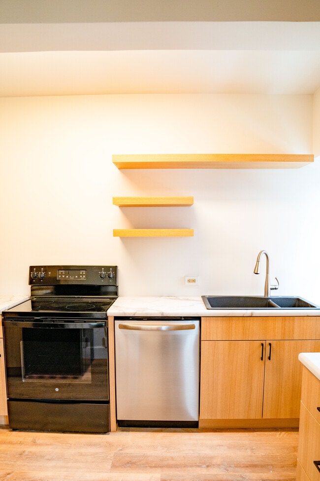 Kitchen - 3009 Grand Ave