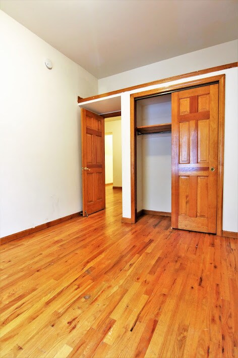 Building Photo - 292 W 92nd St