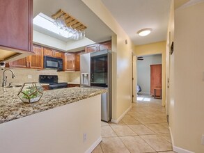 Building Photo - 4065 Village Dr