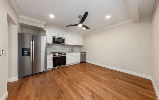 Foto del edificio - 25461 Cole St