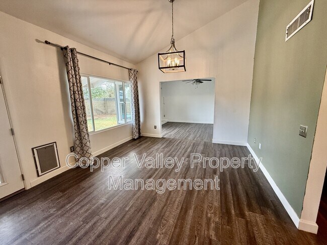 Foto del edificio - 4415 W Gelding Dr