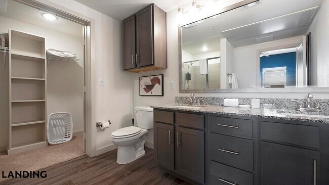 Foto del edificio - 2825 Main St