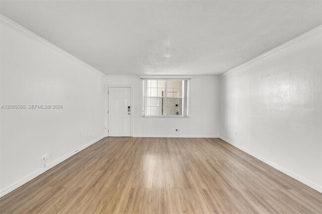 Foto del edificio - 1800 79th Street Causeway