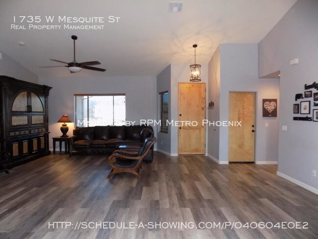 Building Photo - Custom Home on 1 Acre Lot