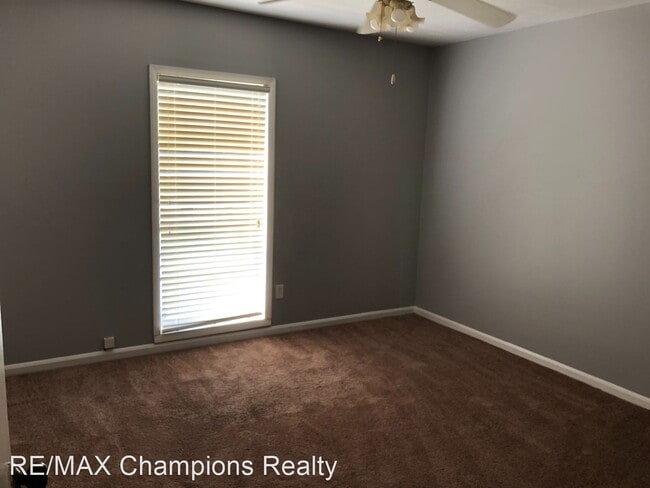 Building Photo - 3 br, 2 bath House - 3741 Caspian Dr.