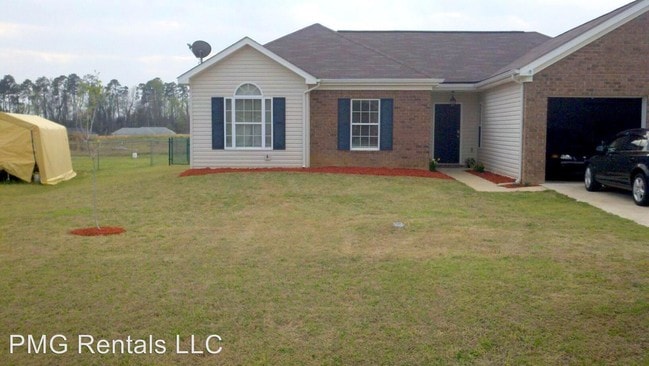 Building Photo - 9064 Whispering Pine Blvd