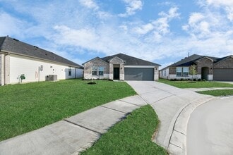 Building Photo - 1123 Briscoe Ct
