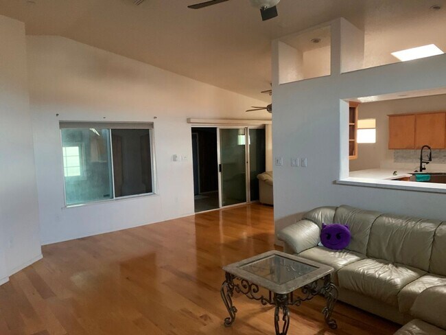 Building Photo - YUMA EAST ESTATES