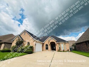 Building Photo - 3520 Canyon Ln