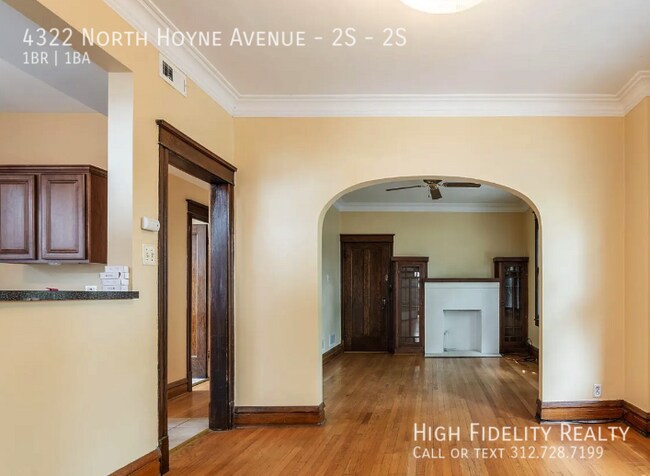 Foto del edificio - 4322 N Hoyne Ave