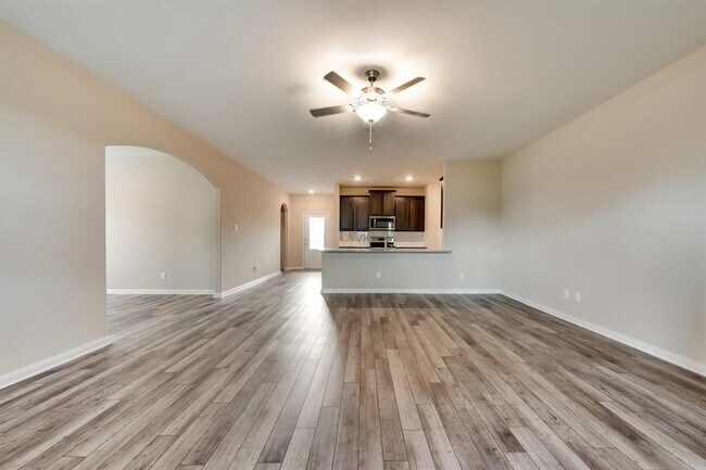 Building Photo - 1024 McDonald Dr