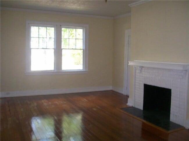 Foto del edificio - 214 3rd St