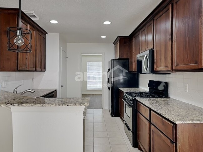 Building Photo - 1608 Misty Fawn Ln