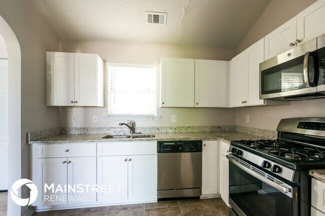 Foto del edificio - 720 White Oak Ct