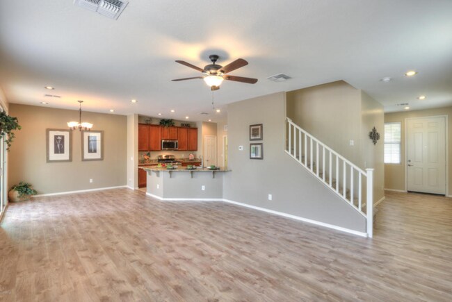 Foto del edificio - 40352 W Molly Ln