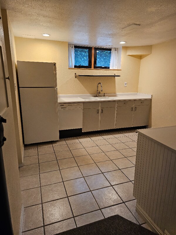 Primary Photo - 1020 E 1700 S