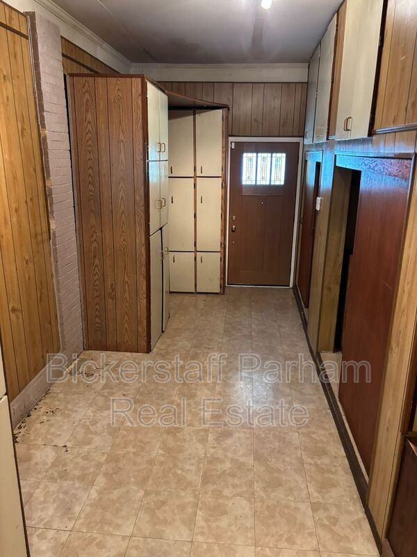 Building Photo - 2502 Japonica Dr