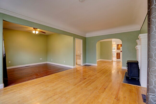 Foto del edificio - 628 Gladstone St