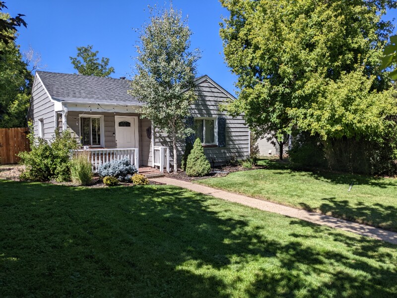 Primary Photo - 3425 Ash St.