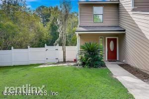 Building Photo - 11480 Fort Caroline Lakes Dr