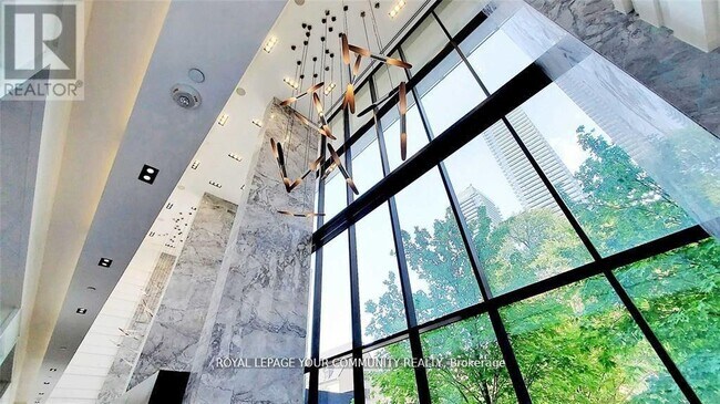 Building Photo - 57 St Joseph St