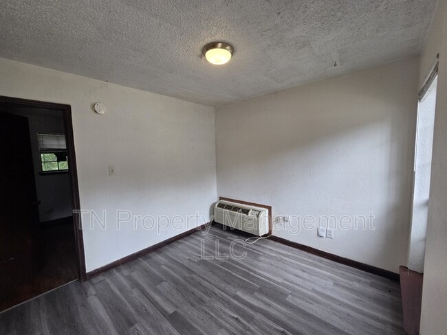 Building Photo - 205 Rue Royale