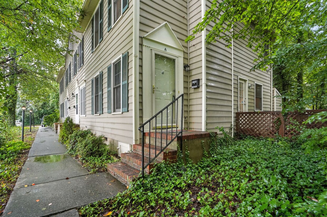 Primary Photo - Spacious 2-Bedroom, 2.5-Bath End-Unit Town...