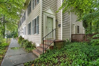 Building Photo - 2100 Lanier Ave