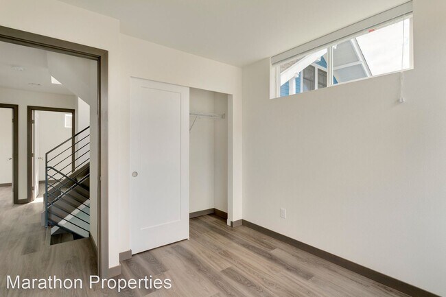 Building Photo - 9 br, 3 bath House - 4732 7th Ave NE