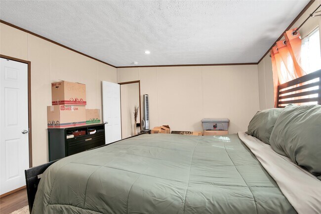 Foto del edificio - 1007 Keswick Rd