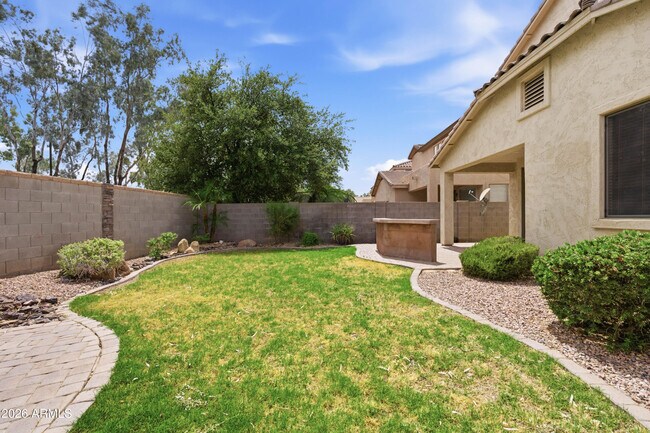 Foto del edificio - 4157 E Santa Fe Ln