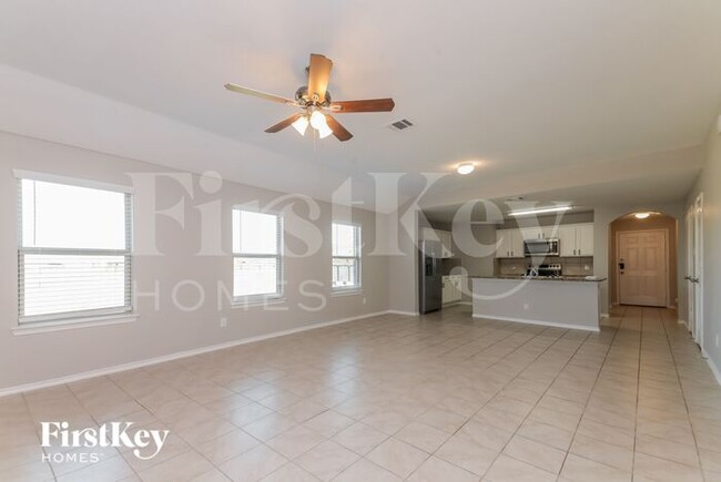 Building Photo - 1115 Riverstone Trl