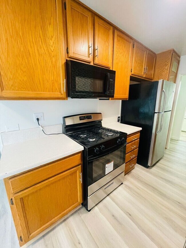 Foto del edificio - SHERMAN OAKS UNIT WITH A/C