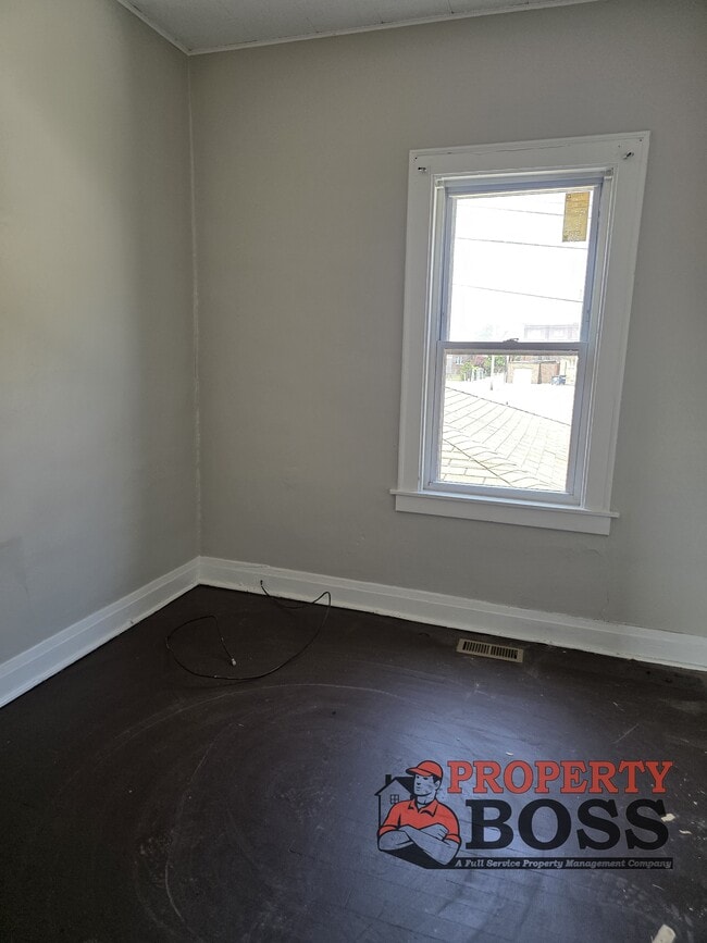 Building Photo - 2128 Indianapolis Blvd