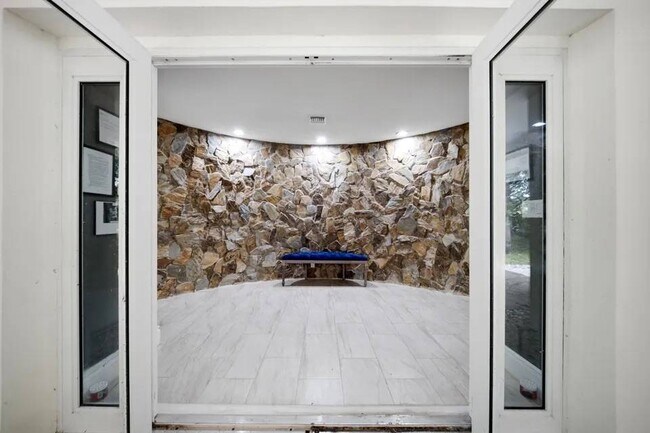 Foto del edificio - 4020 NW 101st Dr