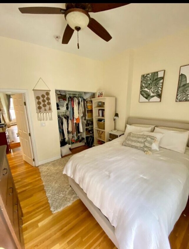 Foto principal - 99 E Brookline St