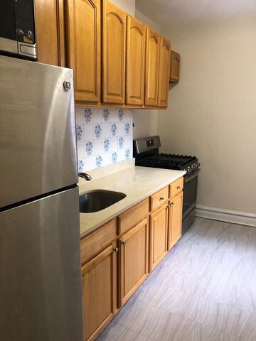 Primary Photo - 2234 Ocean Ave
