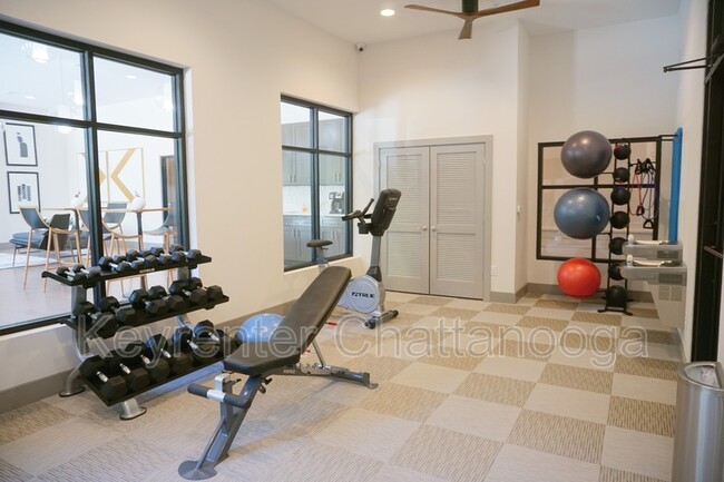 Foto del edificio - 782 Riverfront Pkwy